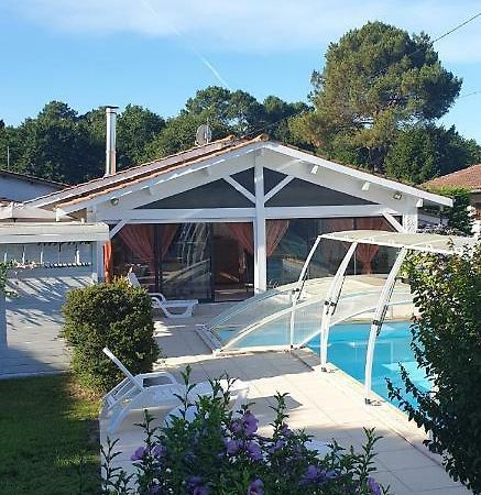 Plaisirs De Lege Villa Екстериор снимка