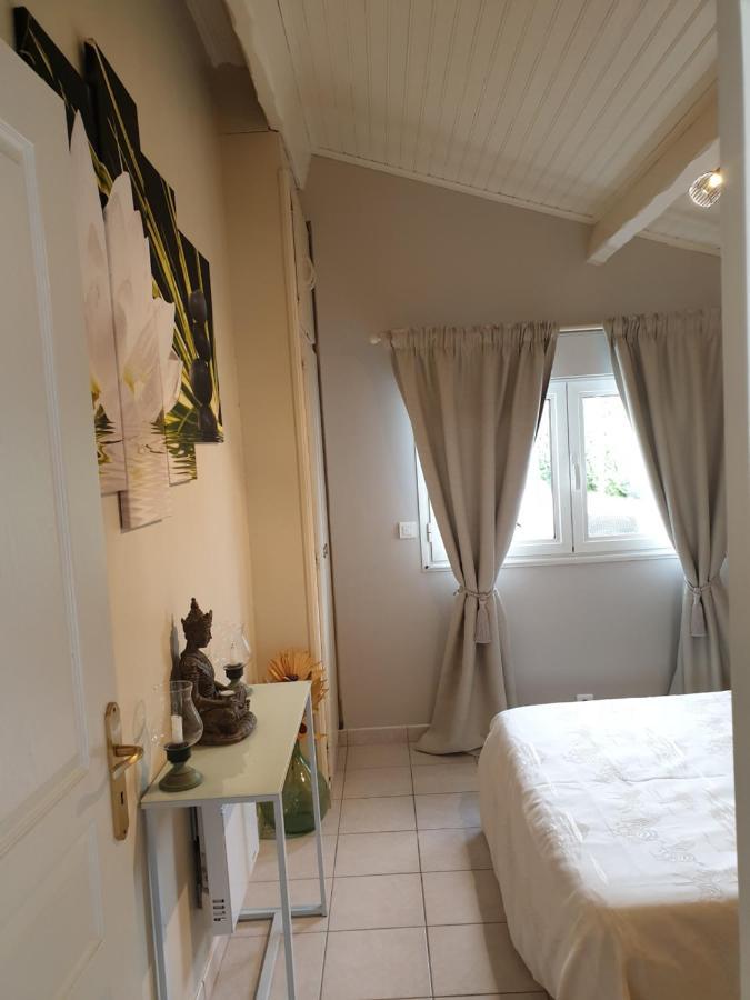 Plaisirs De Lege Villa Екстериор снимка