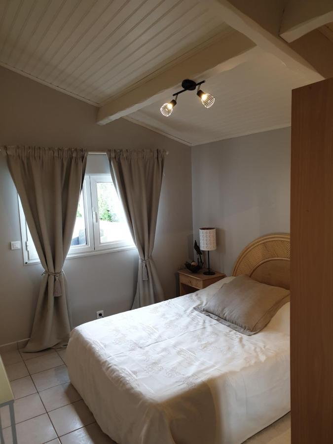Plaisirs De Lege Villa Екстериор снимка