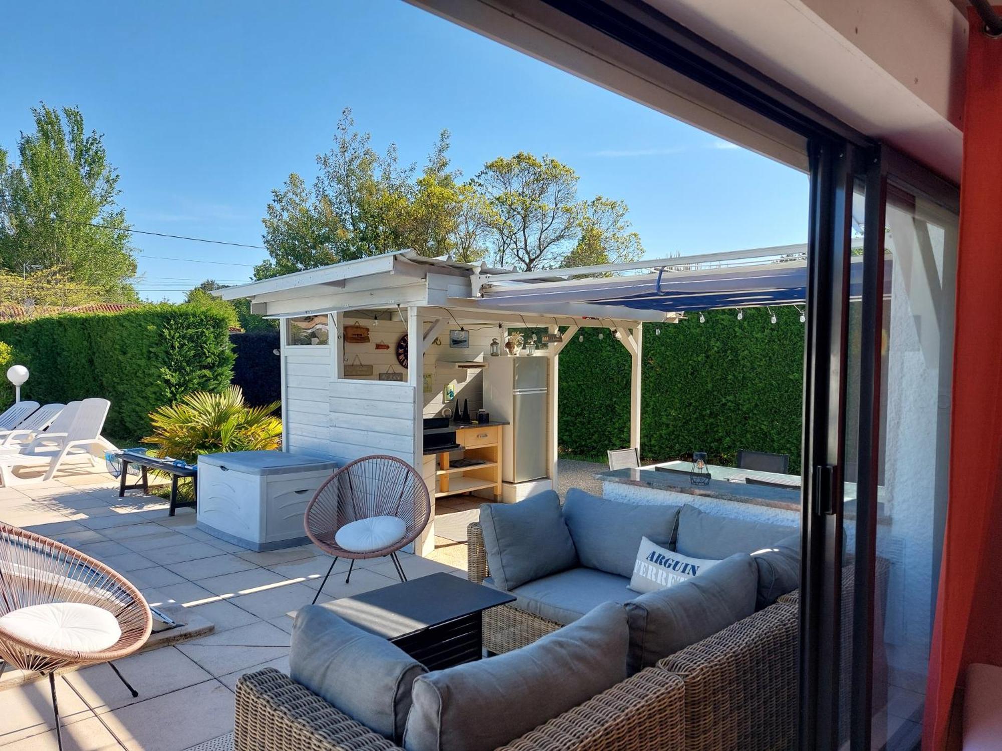 Plaisirs De Lege Villa Екстериор снимка
