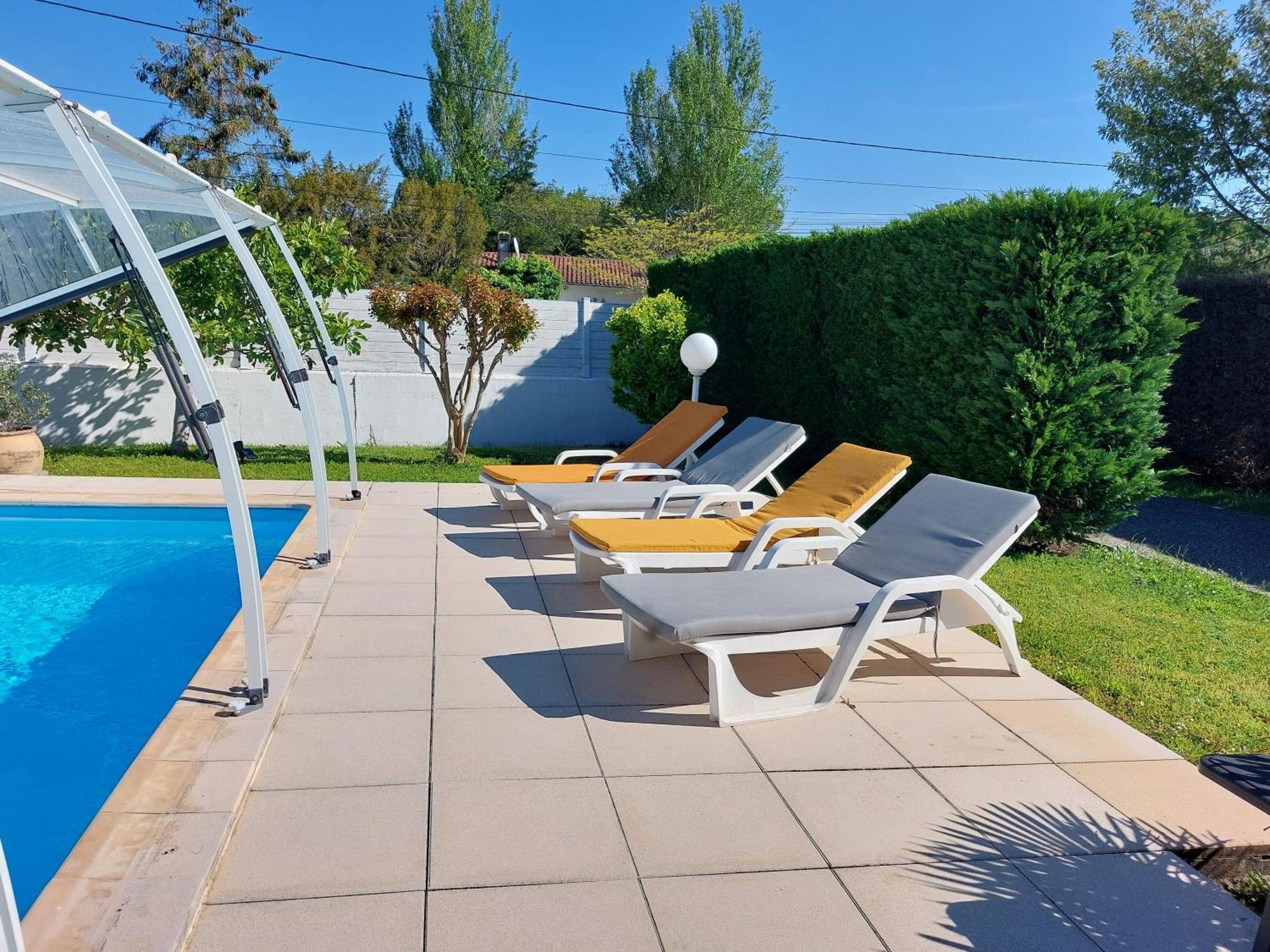 Plaisirs De Lege Villa Екстериор снимка