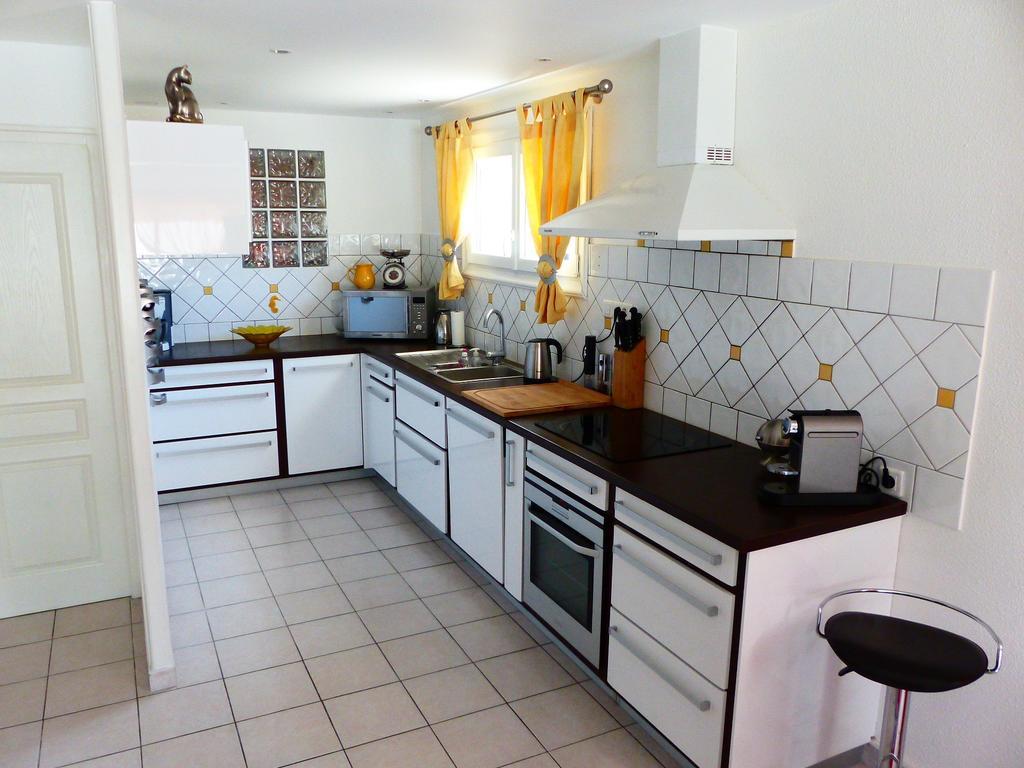Plaisirs De Lege Villa Екстериор снимка